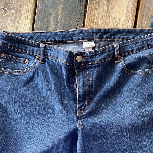 Venezia Jeans - Picture 5 of 6